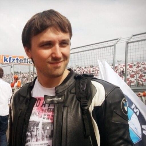 Артем Сутягин Артем Сутягин
